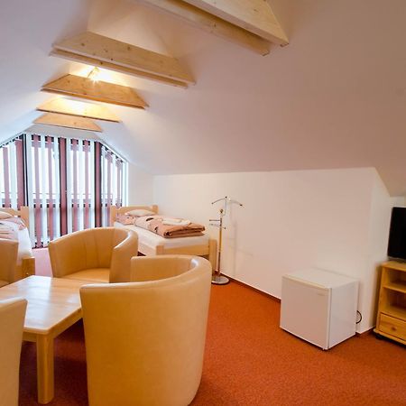 Pension Pretty Harrachov Exterior foto